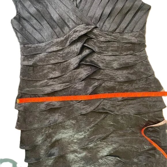 Scarlet Nite Black Tiered Ruffle Evening Cocktail Dress V Neck Size 12 - Picture 9 of 12